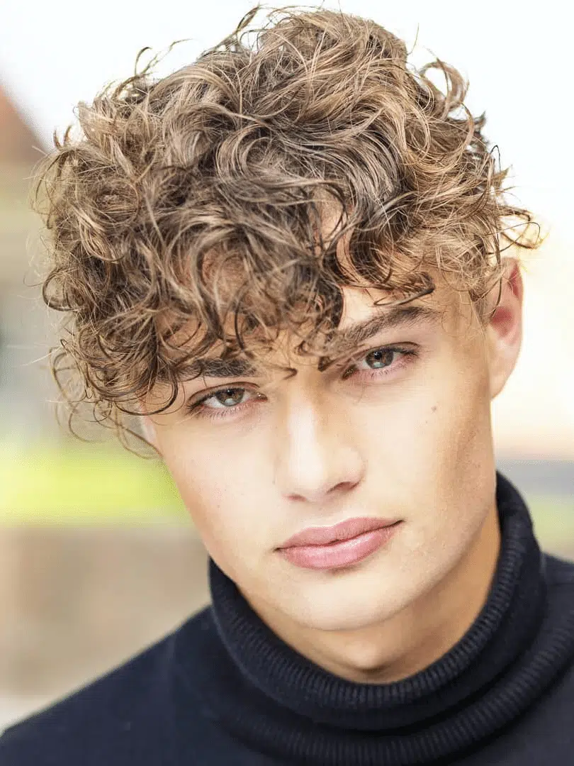 50+ Trending Summer Curly Hairstyles For Men (2024) - Gentlemanby