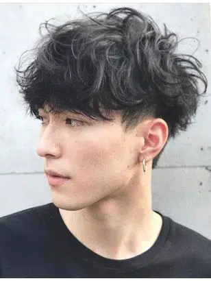 Trending Summer Korean Hairstyle for Men in 2024