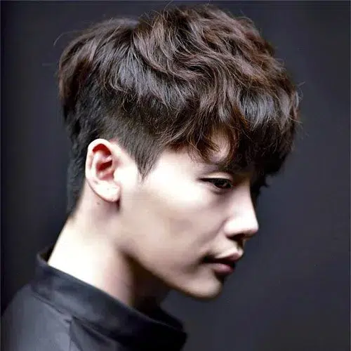 Trending Summer Korean Hairstyle for Men in 2024