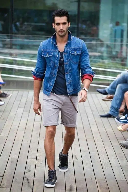 Trending Summer Grey Shorts Outfit for Men in 2024