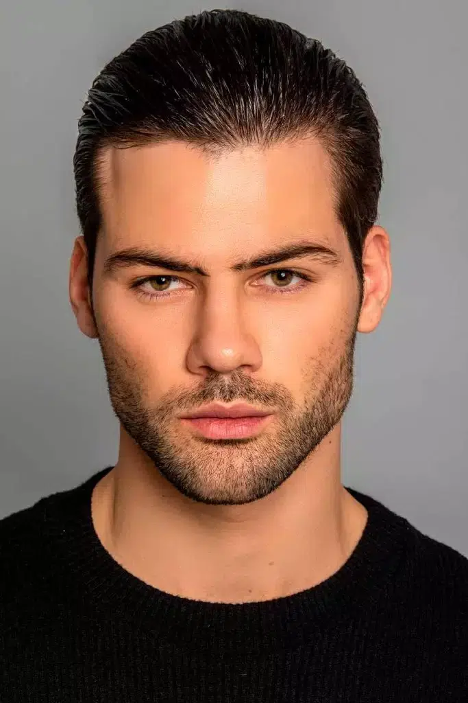 Straight Haircut Idea for Men 