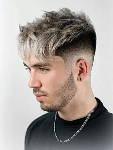 Straight Haircut Idea for Men 