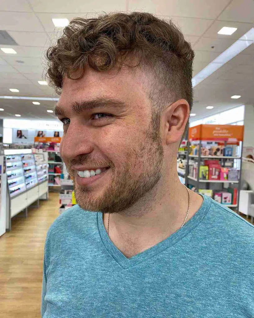 Short Curly Hairstyle Idea for Men