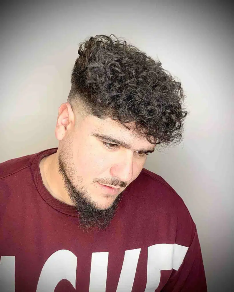 Short Curly Hairstyle Idea for Men