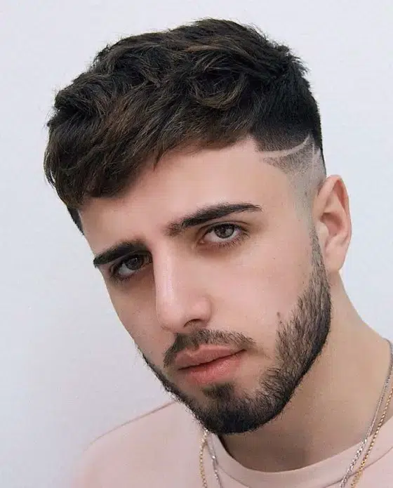 Wavy Hairstyle Idea for Men