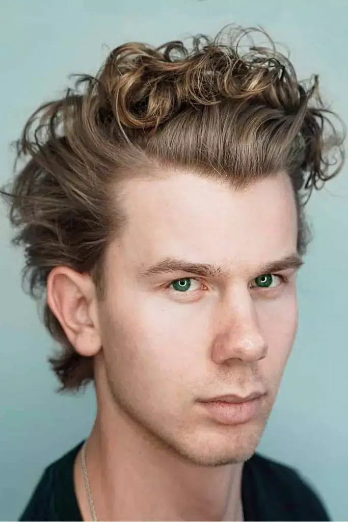 Curly Hairstyle for Men