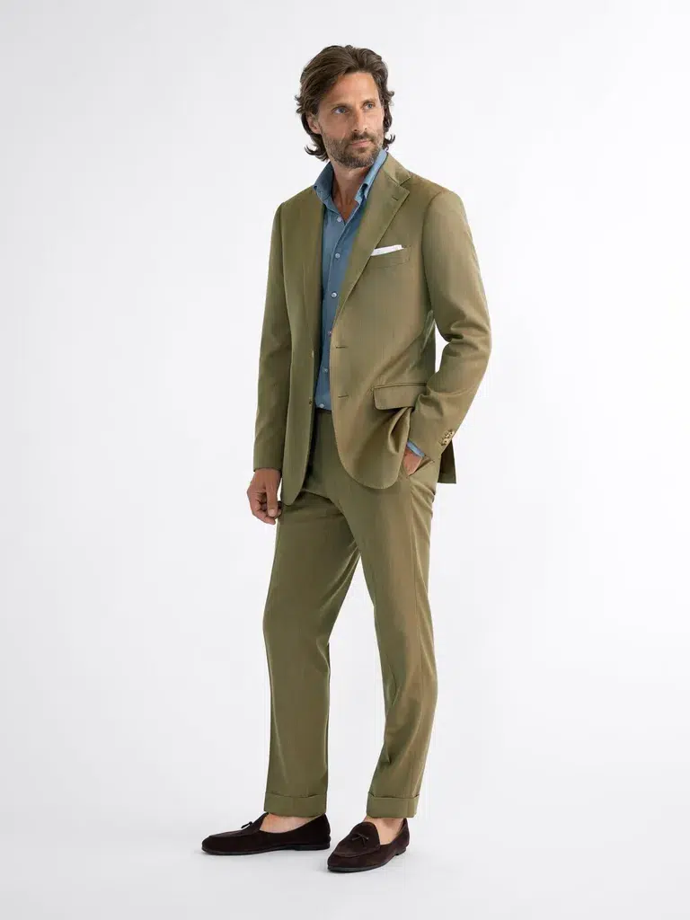 Fall Wedding Guest Outfit Idea for men