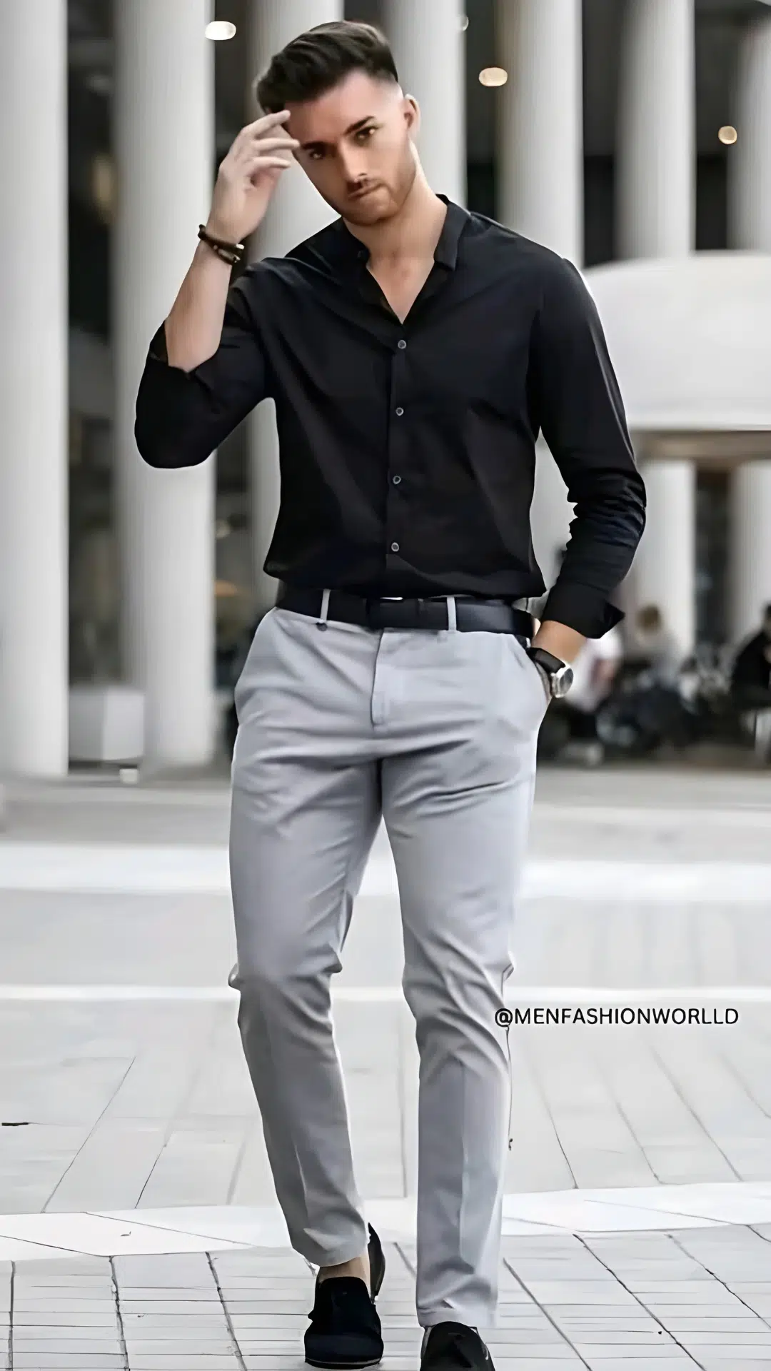 Black Outfit Idea for Men